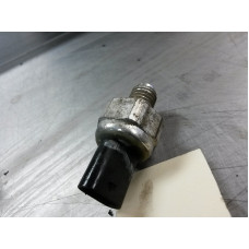 100T031 Engine Oil Pressure Sensor From 2015 Chevrolet Silverado 1500  5.3 12637356